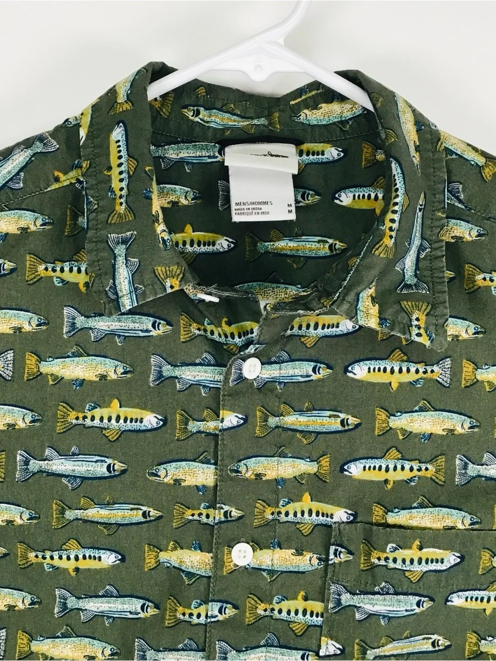 The North Face men’s short sleeve button up casual shirt medium